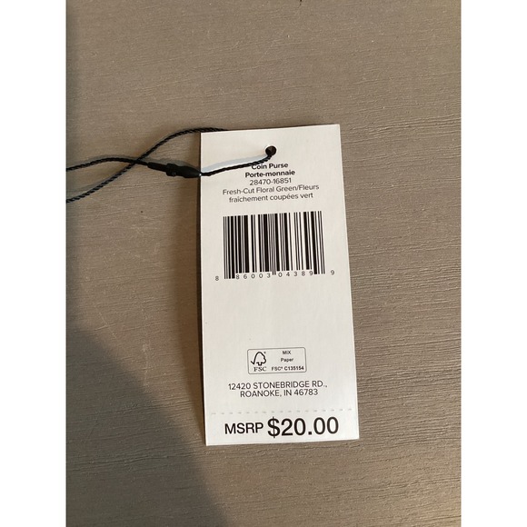 NWT Vera Bradley Quilted Fresh Cut Floral Green Coin Purse Zip Pouch - Picture 3 of 3